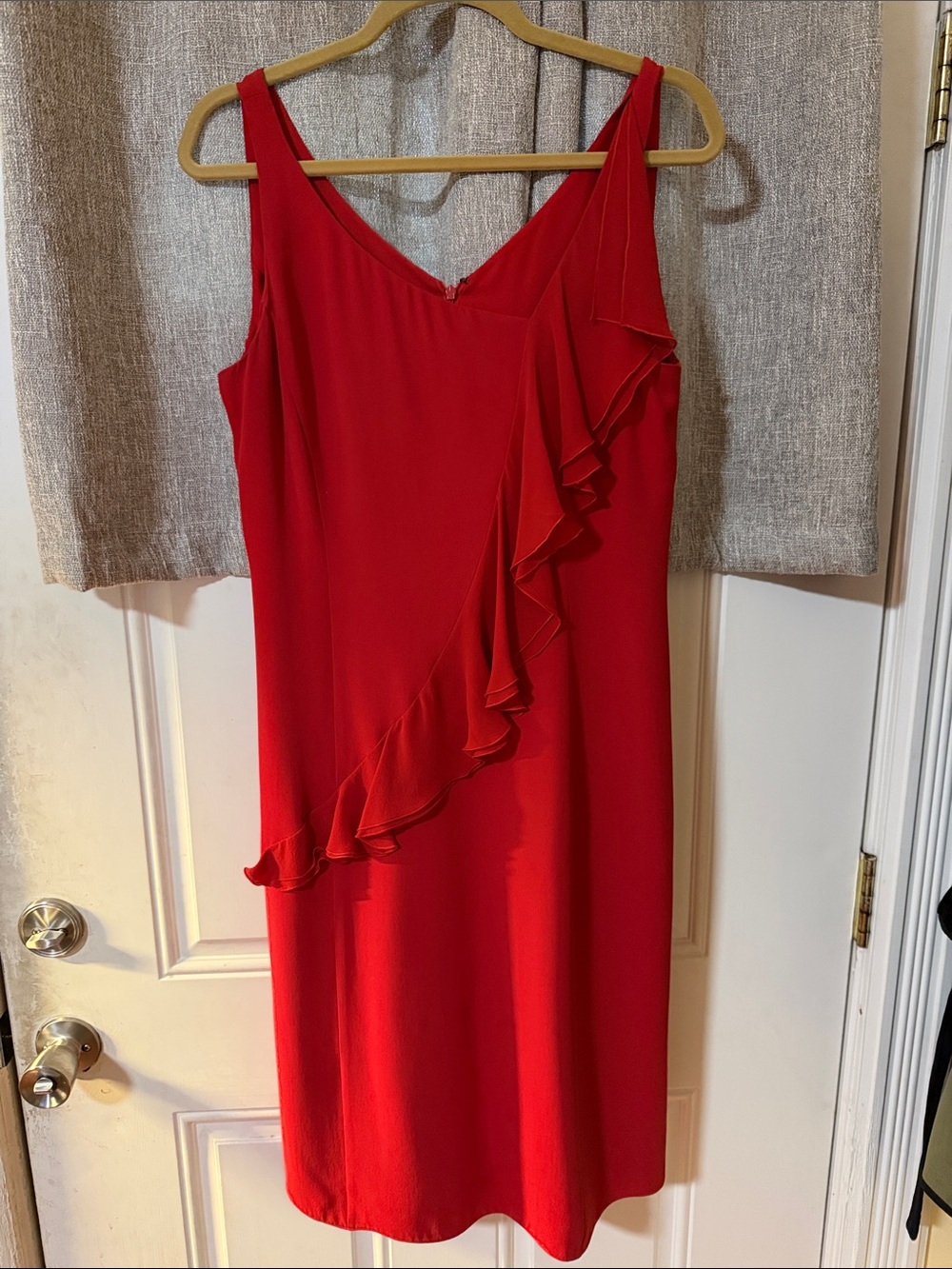 Armani Collezioni Vibrant Red Ruffle-Accent Midi Dress